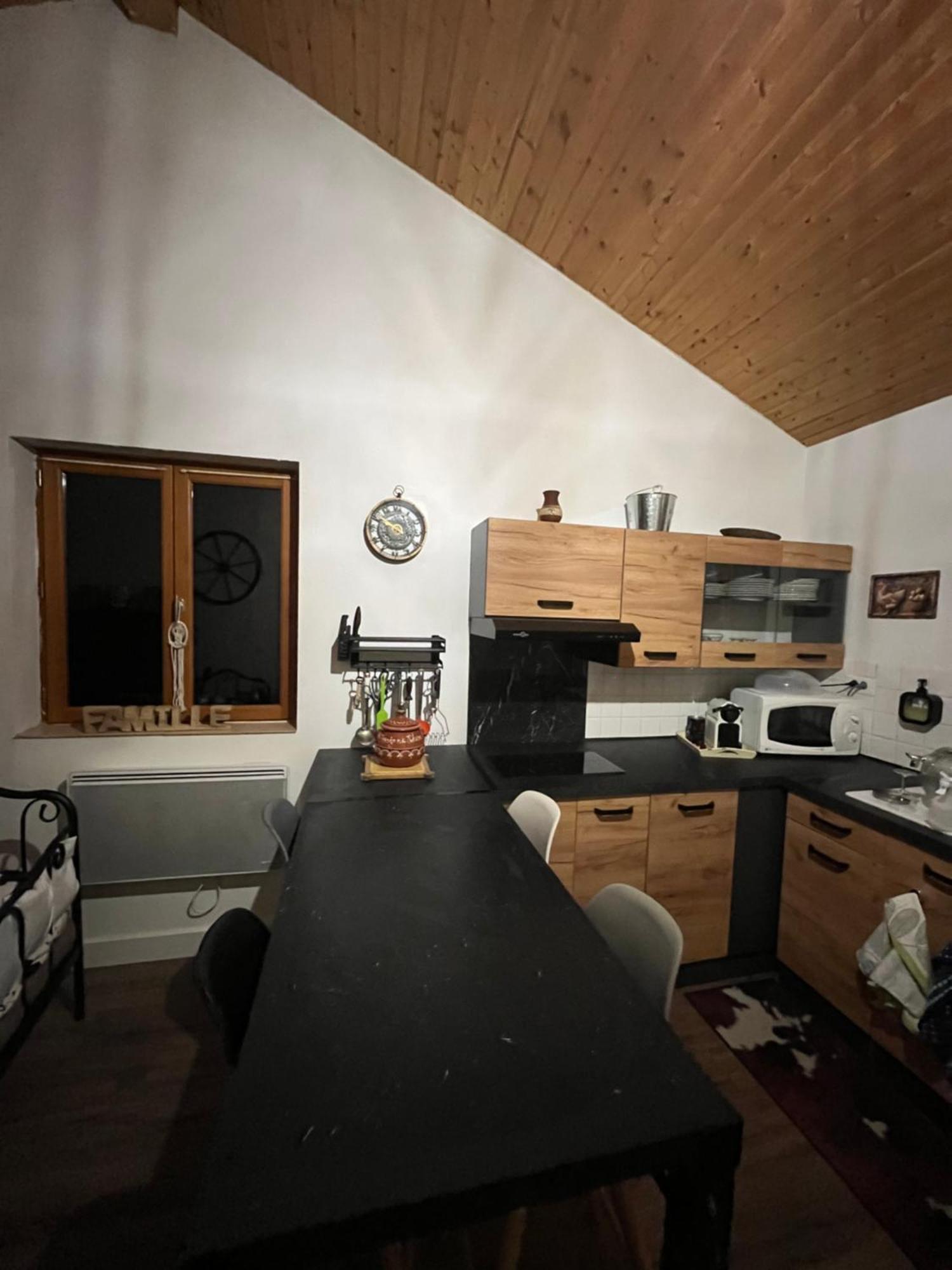 Villa Chez Mamie à LʼIsle-Jourdain Extérieur photo
