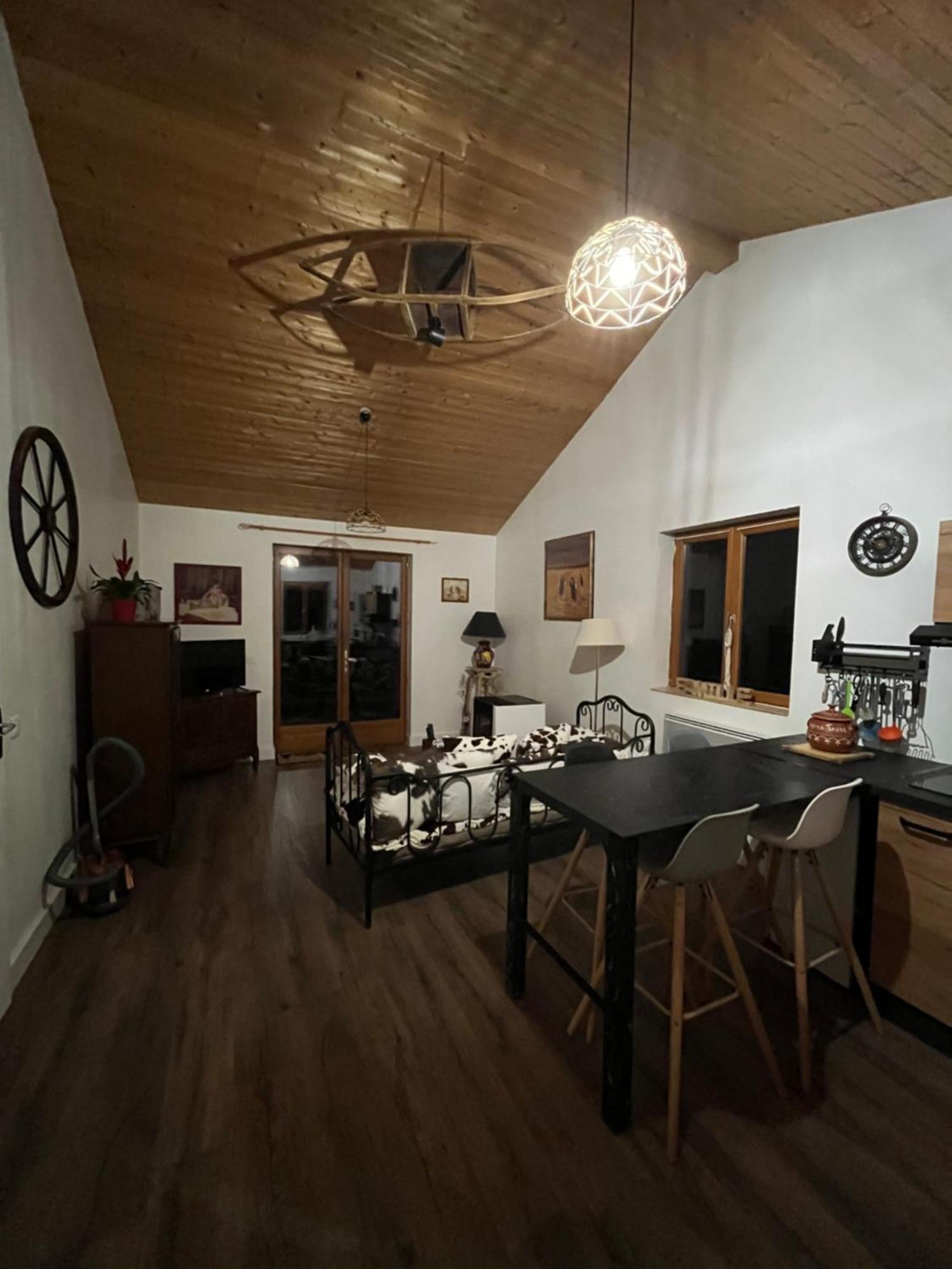 Villa Chez Mamie à LʼIsle-Jourdain Extérieur photo