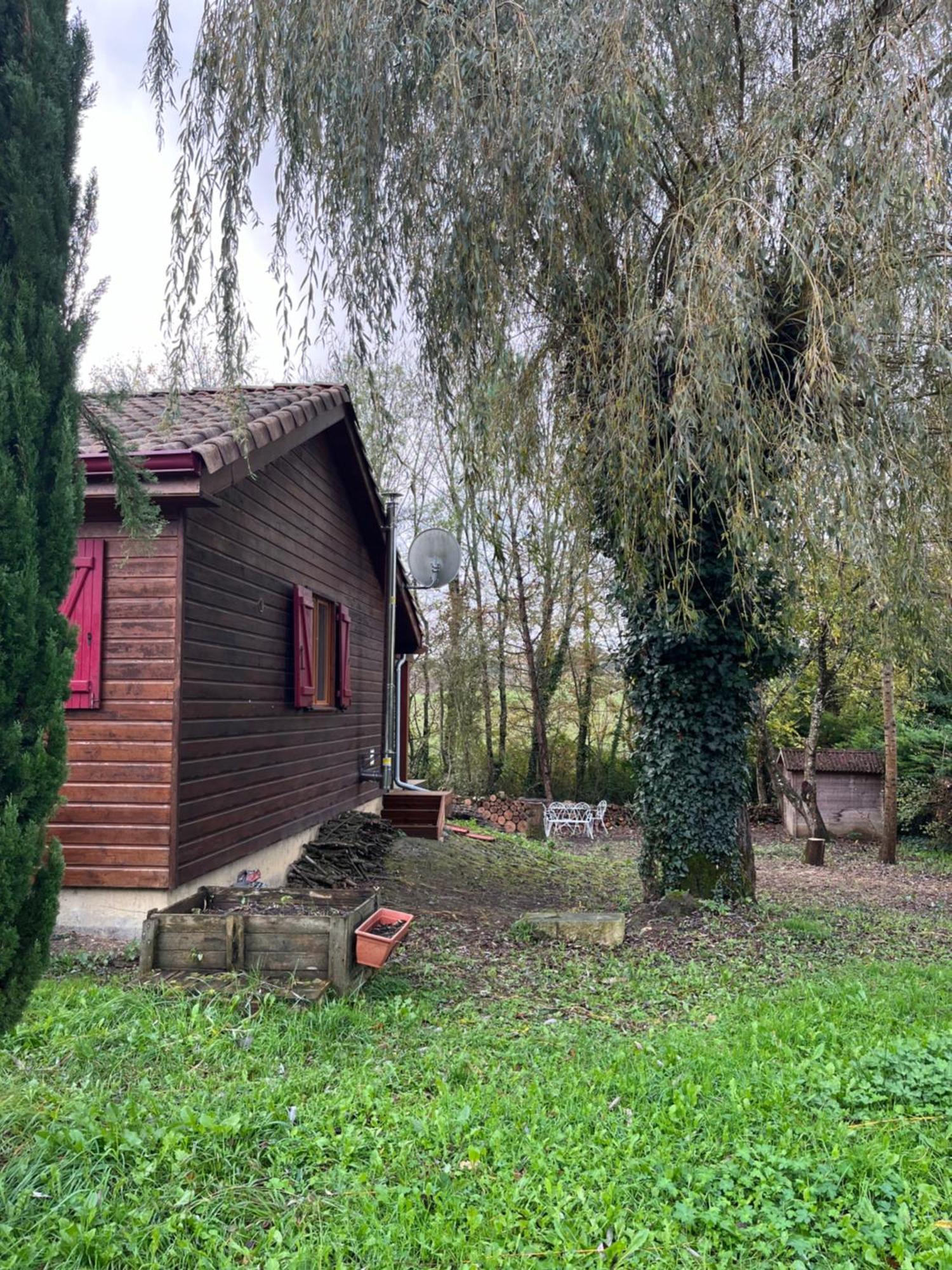 Villa Chez Mamie à LʼIsle-Jourdain Extérieur photo