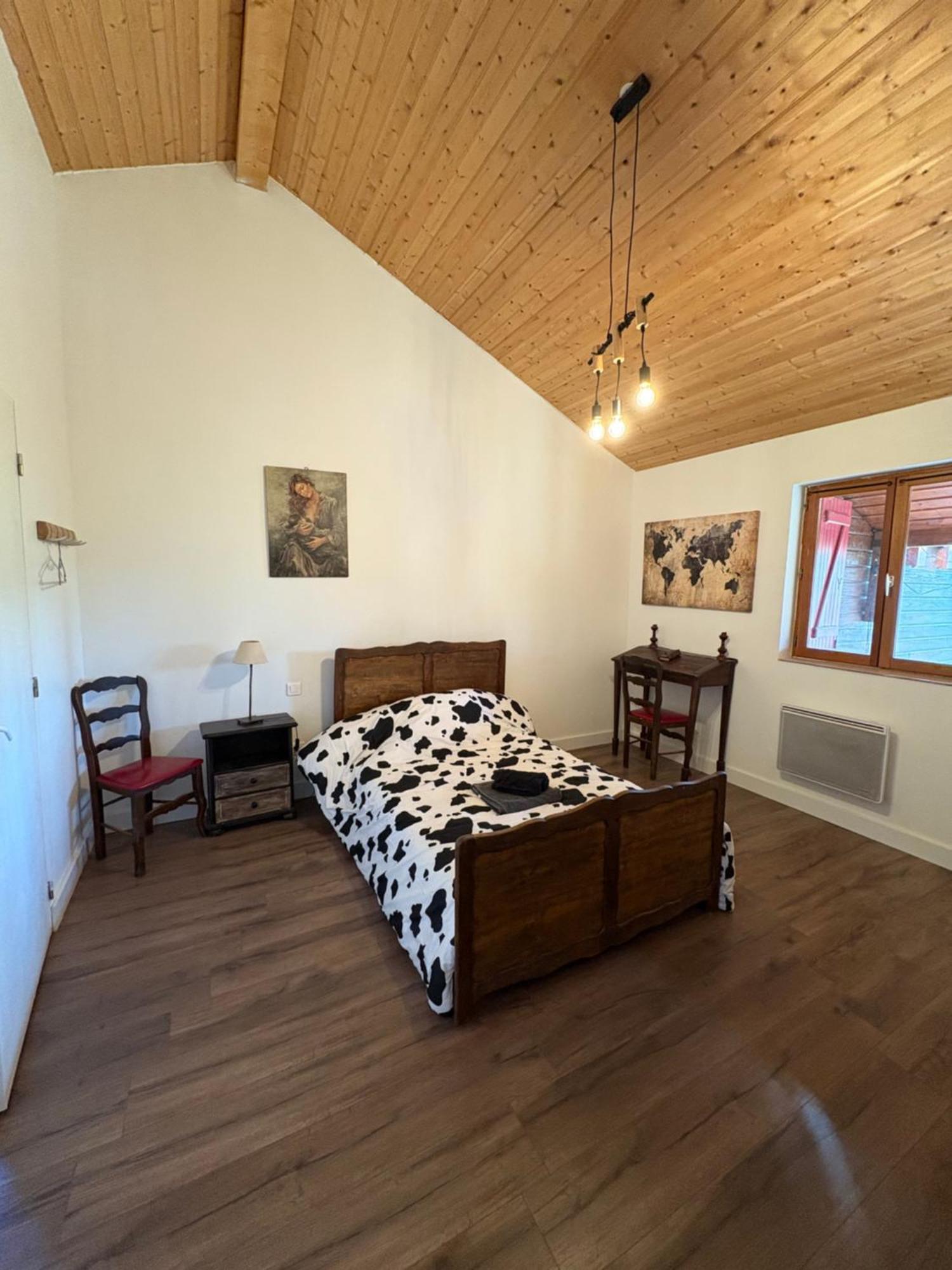 Villa Chez Mamie à LʼIsle-Jourdain Extérieur photo